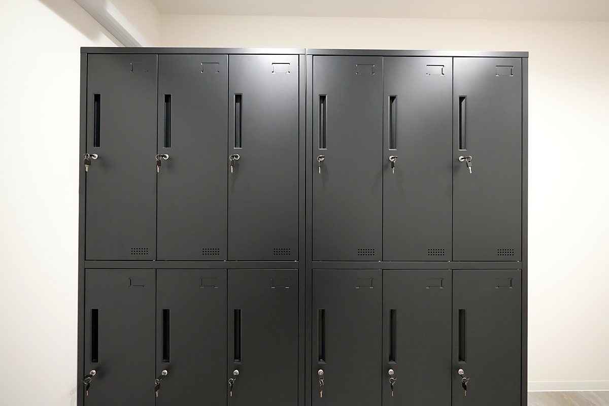 Steel lockers in the changing room