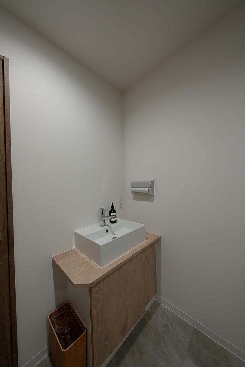 Washbasin